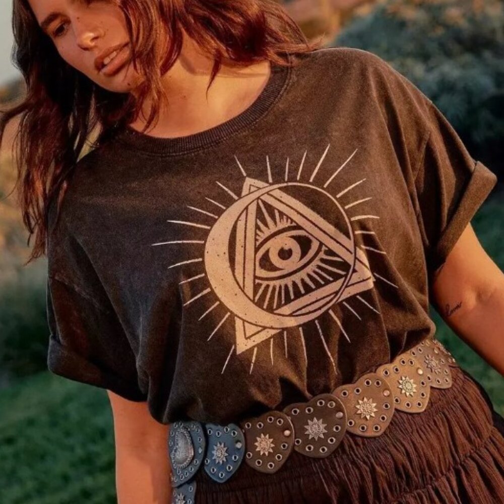 NWT Torrid Festi Size 3 Oversized Tee